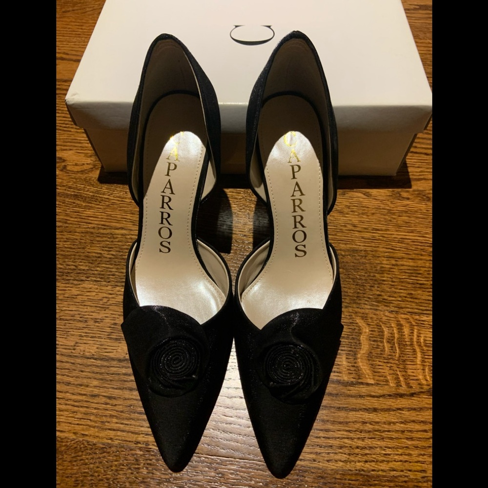 LIKE NEW Caparros Blaine Black Shimmer Heels with Rosettes